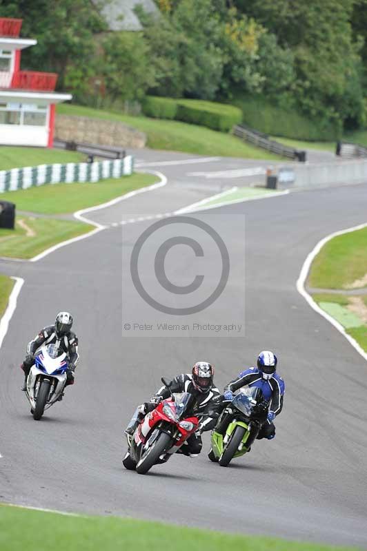 Motorcycle action photographs;Trackday digital images;cadwell;cadwell park photographs;event digital images;eventdigitalimages;motor racing louth lincolnshire;no limits trackdays;peter wileman photography;trackday;trackday photos