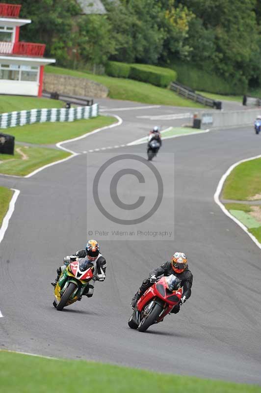 Motorcycle action photographs;Trackday digital images;cadwell;cadwell park photographs;event digital images;eventdigitalimages;motor racing louth lincolnshire;no limits trackdays;peter wileman photography;trackday;trackday photos