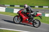 Motorcycle-action-photographs;Trackday-digital-images;cadwell;cadwell-park-photographs;event-digital-images;eventdigitalimages;motor-racing-louth-lincolnshire;no-limits-trackdays;peter-wileman-photography;trackday;trackday-photos