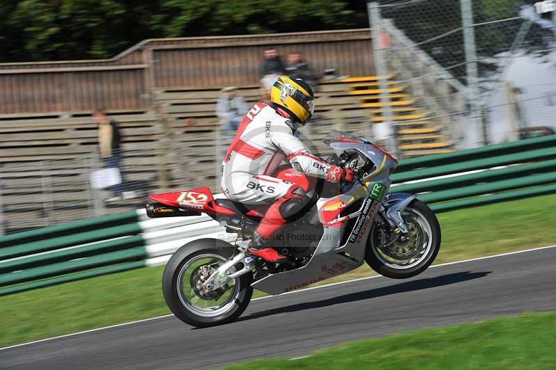 Motorcycle action photographs;Trackday digital images;cadwell;cadwell park photographs;event digital images;eventdigitalimages;motor racing louth lincolnshire;no limits trackdays;peter wileman photography;trackday;trackday photos