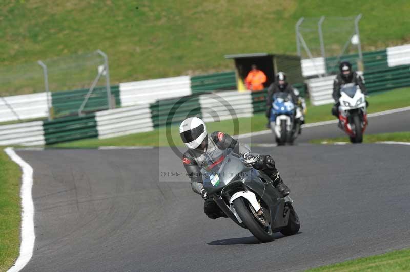 Motorcycle action photographs;Trackday digital images;cadwell;cadwell park photographs;event digital images;eventdigitalimages;motor racing louth lincolnshire;no limits trackdays;peter wileman photography;trackday;trackday photos