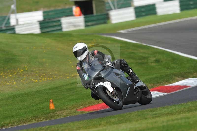 Motorcycle action photographs;Trackday digital images;cadwell;cadwell park photographs;event digital images;eventdigitalimages;motor racing louth lincolnshire;no limits trackdays;peter wileman photography;trackday;trackday photos