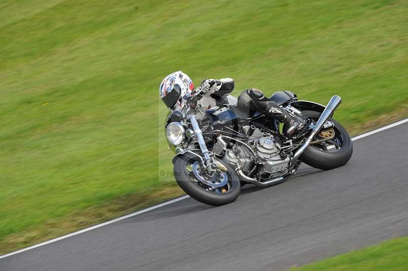 Motorcycle action photographs;Trackday digital images;cadwell;cadwell park photographs;event digital images;eventdigitalimages;motor racing louth lincolnshire;no limits trackdays;peter wileman photography;trackday;trackday photos