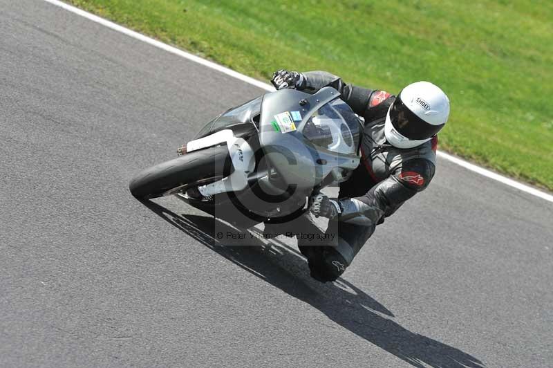 Motorcycle action photographs;Trackday digital images;cadwell;cadwell park photographs;event digital images;eventdigitalimages;motor racing louth lincolnshire;no limits trackdays;peter wileman photography;trackday;trackday photos