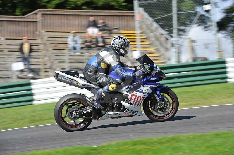 Motorcycle action photographs;Trackday digital images;cadwell;cadwell park photographs;event digital images;eventdigitalimages;motor racing louth lincolnshire;no limits trackdays;peter wileman photography;trackday;trackday photos