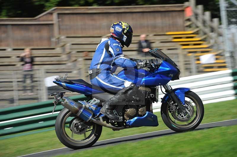 Motorcycle action photographs;Trackday digital images;cadwell;cadwell park photographs;event digital images;eventdigitalimages;motor racing louth lincolnshire;no limits trackdays;peter wileman photography;trackday;trackday photos