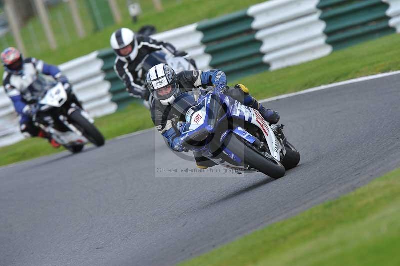 Motorcycle action photographs;Trackday digital images;cadwell;cadwell park photographs;event digital images;eventdigitalimages;motor racing louth lincolnshire;no limits trackdays;peter wileman photography;trackday;trackday photos