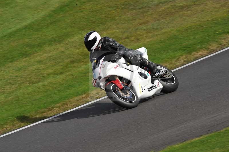 Motorcycle action photographs;Trackday digital images;cadwell;cadwell park photographs;event digital images;eventdigitalimages;motor racing louth lincolnshire;no limits trackdays;peter wileman photography;trackday;trackday photos