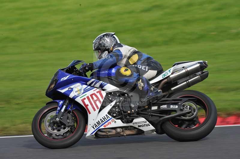 Motorcycle action photographs;Trackday digital images;cadwell;cadwell park photographs;event digital images;eventdigitalimages;motor racing louth lincolnshire;no limits trackdays;peter wileman photography;trackday;trackday photos