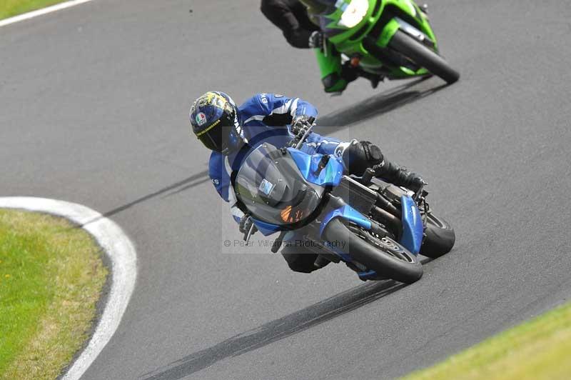 Motorcycle action photographs;Trackday digital images;cadwell;cadwell park photographs;event digital images;eventdigitalimages;motor racing louth lincolnshire;no limits trackdays;peter wileman photography;trackday;trackday photos