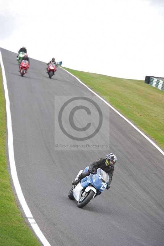 Motorcycle action photographs;Trackday digital images;cadwell;cadwell park photographs;event digital images;eventdigitalimages;motor racing louth lincolnshire;no limits trackdays;peter wileman photography;trackday;trackday photos