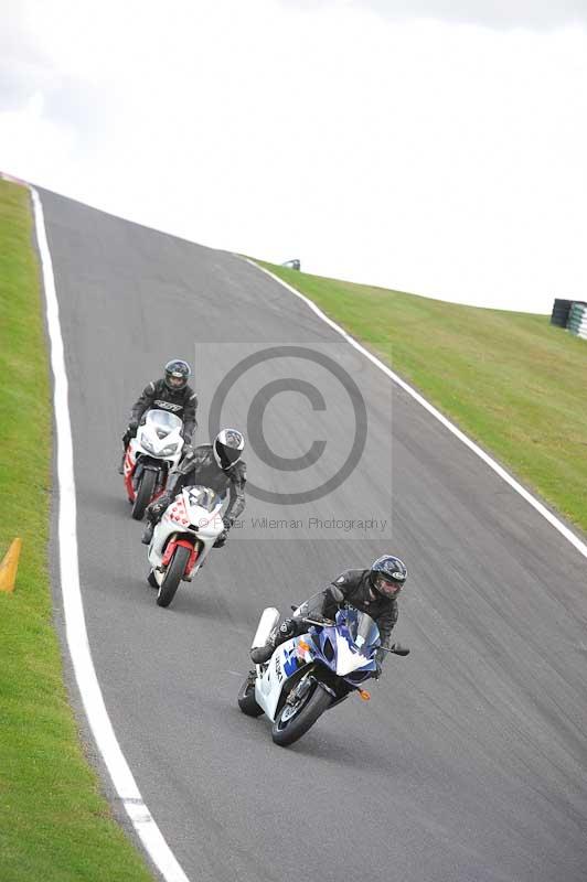 Motorcycle action photographs;Trackday digital images;cadwell;cadwell park photographs;event digital images;eventdigitalimages;motor racing louth lincolnshire;no limits trackdays;peter wileman photography;trackday;trackday photos