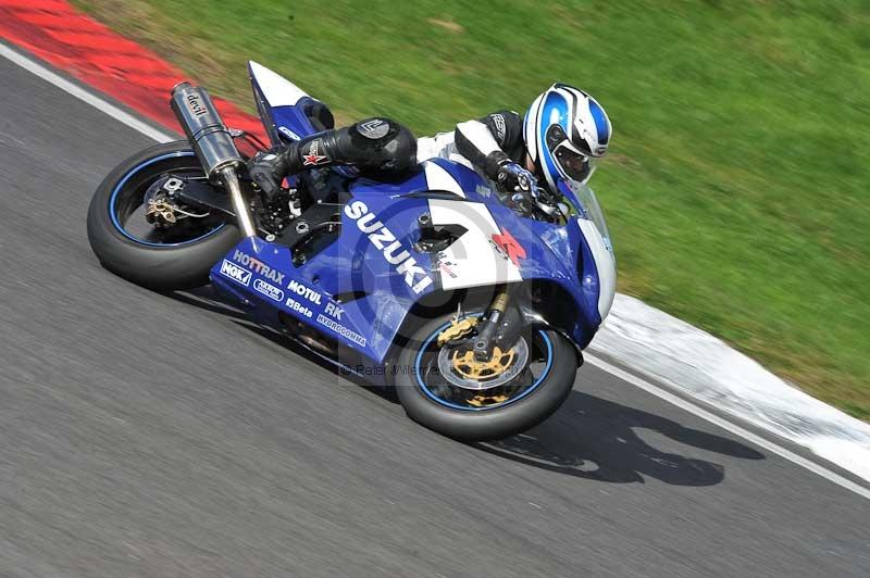 Motorcycle action photographs;Trackday digital images;cadwell;cadwell park photographs;event digital images;eventdigitalimages;motor racing louth lincolnshire;no limits trackdays;peter wileman photography;trackday;trackday photos