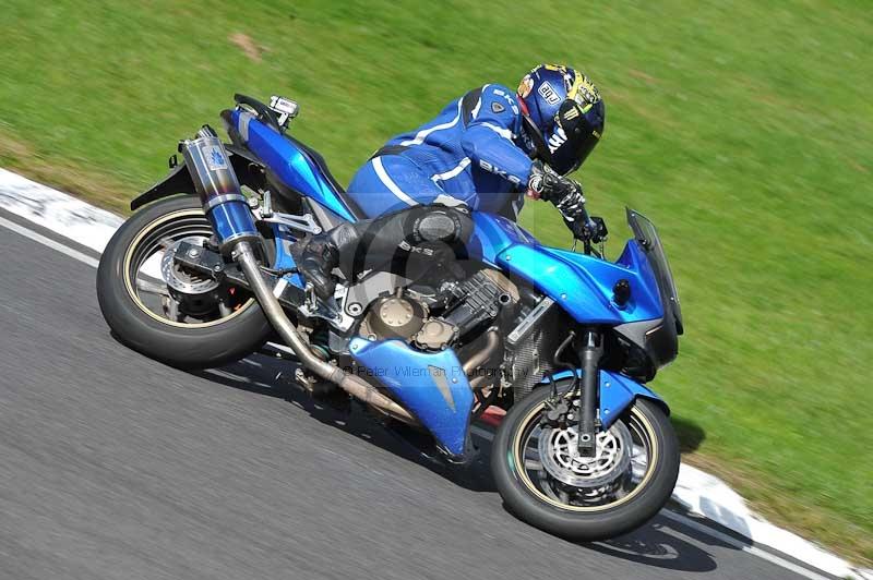 Motorcycle action photographs;Trackday digital images;cadwell;cadwell park photographs;event digital images;eventdigitalimages;motor racing louth lincolnshire;no limits trackdays;peter wileman photography;trackday;trackday photos