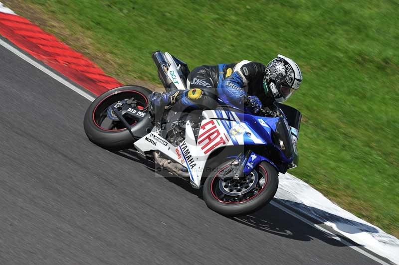 Motorcycle action photographs;Trackday digital images;cadwell;cadwell park photographs;event digital images;eventdigitalimages;motor racing louth lincolnshire;no limits trackdays;peter wileman photography;trackday;trackday photos