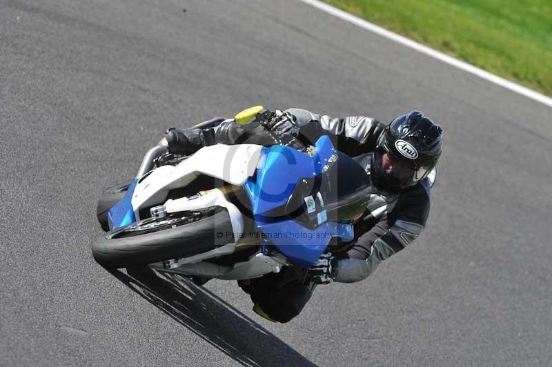 Motorcycle action photographs;Trackday digital images;cadwell;cadwell park photographs;event digital images;eventdigitalimages;motor racing louth lincolnshire;no limits trackdays;peter wileman photography;trackday;trackday photos