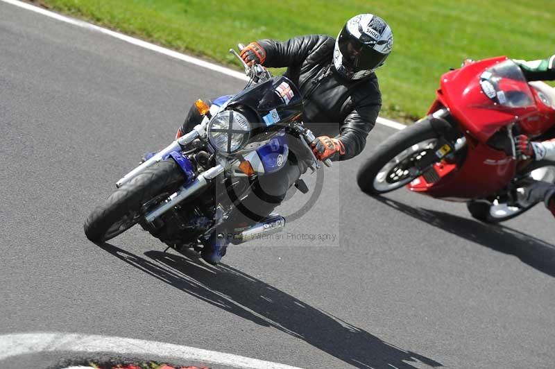 Motorcycle action photographs;Trackday digital images;cadwell;cadwell park photographs;event digital images;eventdigitalimages;motor racing louth lincolnshire;no limits trackdays;peter wileman photography;trackday;trackday photos