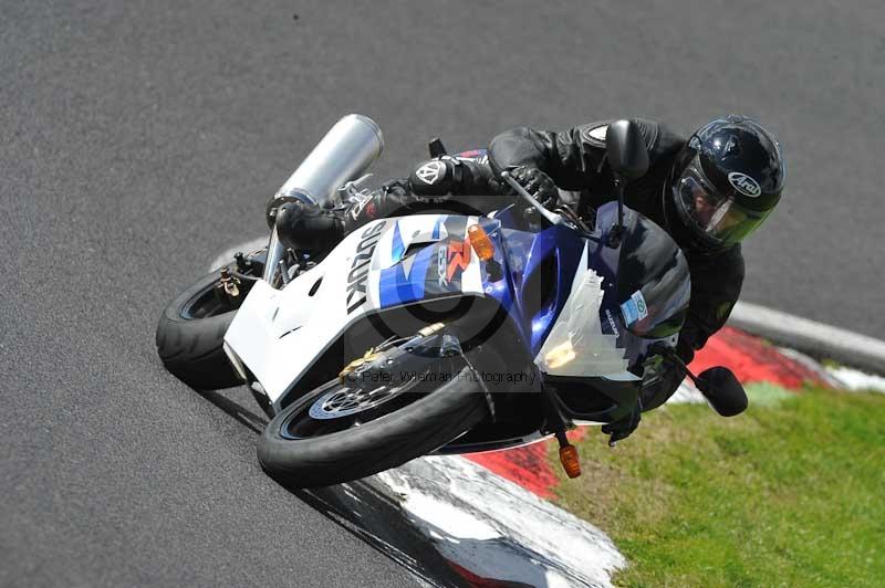 Motorcycle action photographs;Trackday digital images;cadwell;cadwell park photographs;event digital images;eventdigitalimages;motor racing louth lincolnshire;no limits trackdays;peter wileman photography;trackday;trackday photos