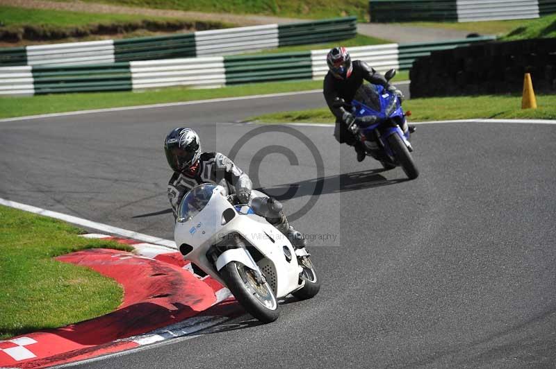 Motorcycle action photographs;Trackday digital images;cadwell;cadwell park photographs;event digital images;eventdigitalimages;motor racing louth lincolnshire;no limits trackdays;peter wileman photography;trackday;trackday photos