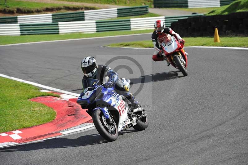 Motorcycle action photographs;Trackday digital images;cadwell;cadwell park photographs;event digital images;eventdigitalimages;motor racing louth lincolnshire;no limits trackdays;peter wileman photography;trackday;trackday photos