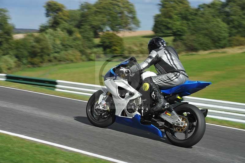 Motorcycle action photographs;Trackday digital images;cadwell;cadwell park photographs;event digital images;eventdigitalimages;motor racing louth lincolnshire;no limits trackdays;peter wileman photography;trackday;trackday photos