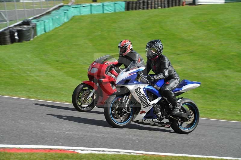 Motorcycle action photographs;Trackday digital images;cadwell;cadwell park photographs;event digital images;eventdigitalimages;motor racing louth lincolnshire;no limits trackdays;peter wileman photography;trackday;trackday photos