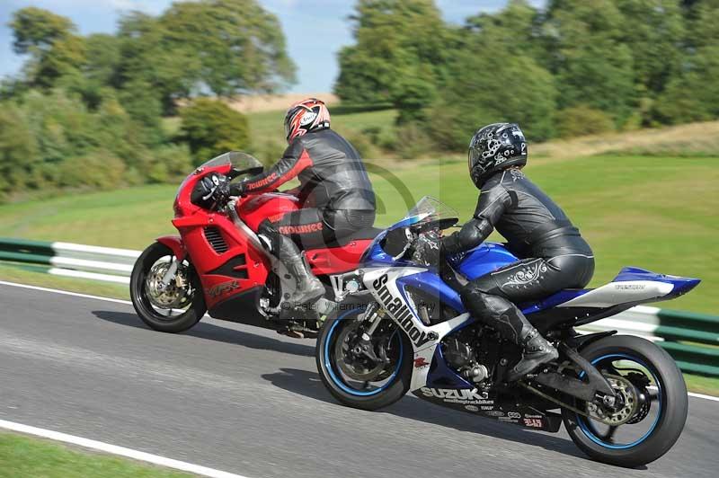 Motorcycle action photographs;Trackday digital images;cadwell;cadwell park photographs;event digital images;eventdigitalimages;motor racing louth lincolnshire;no limits trackdays;peter wileman photography;trackday;trackday photos