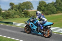 Motorcycle-action-photographs;Trackday-digital-images;cadwell;cadwell-park-photographs;event-digital-images;eventdigitalimages;motor-racing-louth-lincolnshire;no-limits-trackdays;peter-wileman-photography;trackday;trackday-photos