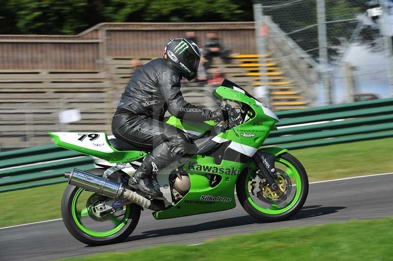 Motorcycle action photographs;Trackday digital images;cadwell;cadwell park photographs;event digital images;eventdigitalimages;motor racing louth lincolnshire;no limits trackdays;peter wileman photography;trackday;trackday photos