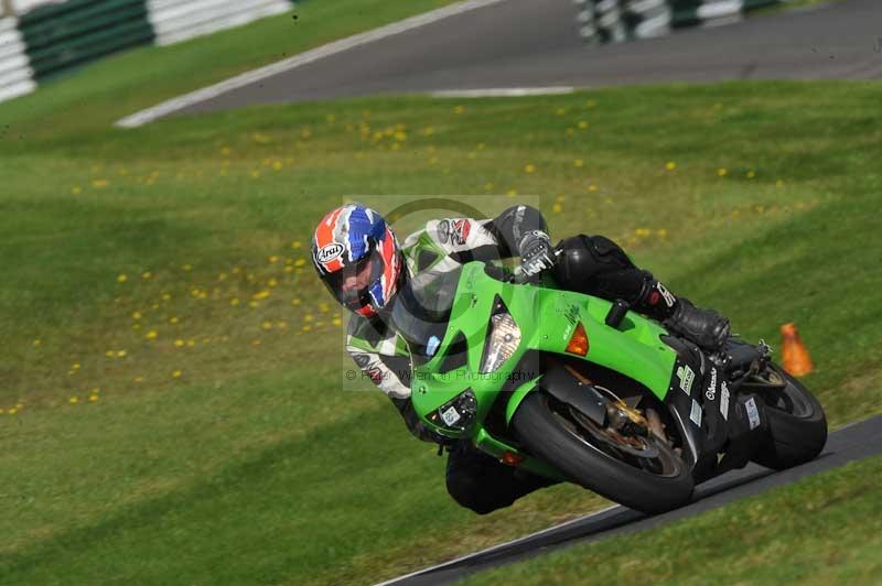 Motorcycle action photographs;Trackday digital images;cadwell;cadwell park photographs;event digital images;eventdigitalimages;motor racing louth lincolnshire;no limits trackdays;peter wileman photography;trackday;trackday photos