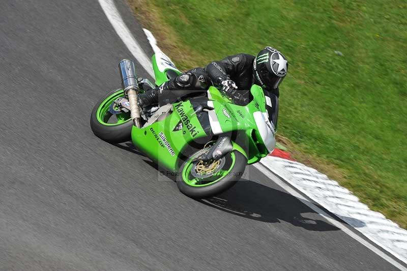 Motorcycle action photographs;Trackday digital images;cadwell;cadwell park photographs;event digital images;eventdigitalimages;motor racing louth lincolnshire;no limits trackdays;peter wileman photography;trackday;trackday photos