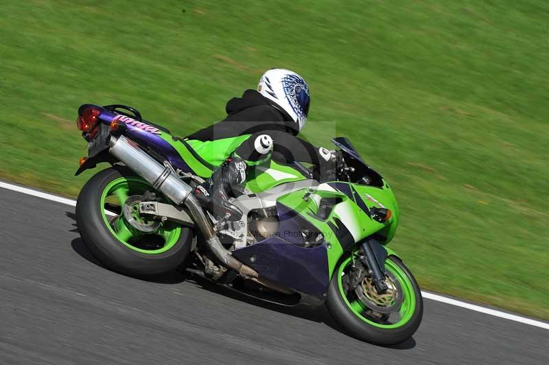 Motorcycle action photographs;Trackday digital images;cadwell;cadwell park photographs;event digital images;eventdigitalimages;motor racing louth lincolnshire;no limits trackdays;peter wileman photography;trackday;trackday photos