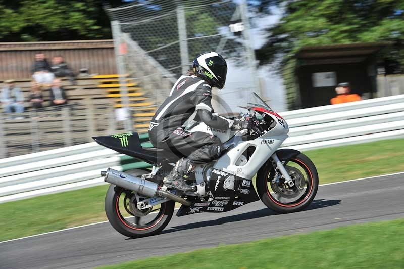 Motorcycle action photographs;Trackday digital images;cadwell;cadwell park photographs;event digital images;eventdigitalimages;motor racing louth lincolnshire;no limits trackdays;peter wileman photography;trackday;trackday photos