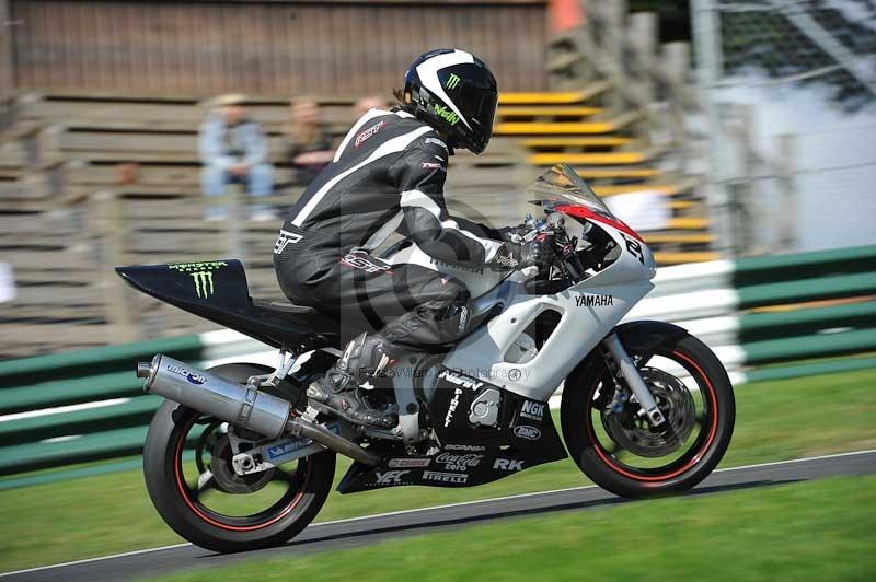 Motorcycle action photographs;Trackday digital images;cadwell;cadwell park photographs;event digital images;eventdigitalimages;motor racing louth lincolnshire;no limits trackdays;peter wileman photography;trackday;trackday photos