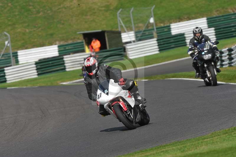 Motorcycle action photographs;Trackday digital images;cadwell;cadwell park photographs;event digital images;eventdigitalimages;motor racing louth lincolnshire;no limits trackdays;peter wileman photography;trackday;trackday photos