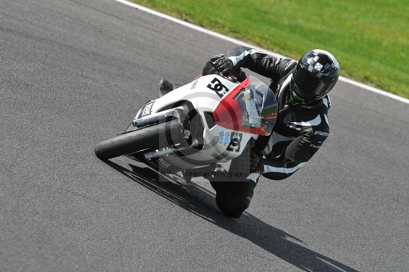 Motorcycle action photographs;Trackday digital images;cadwell;cadwell park photographs;event digital images;eventdigitalimages;motor racing louth lincolnshire;no limits trackdays;peter wileman photography;trackday;trackday photos