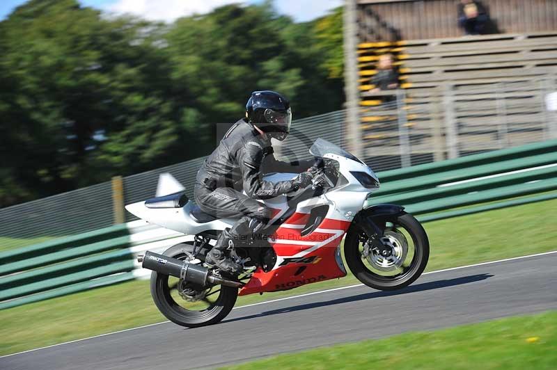 Motorcycle action photographs;Trackday digital images;cadwell;cadwell park photographs;event digital images;eventdigitalimages;motor racing louth lincolnshire;no limits trackdays;peter wileman photography;trackday;trackday photos