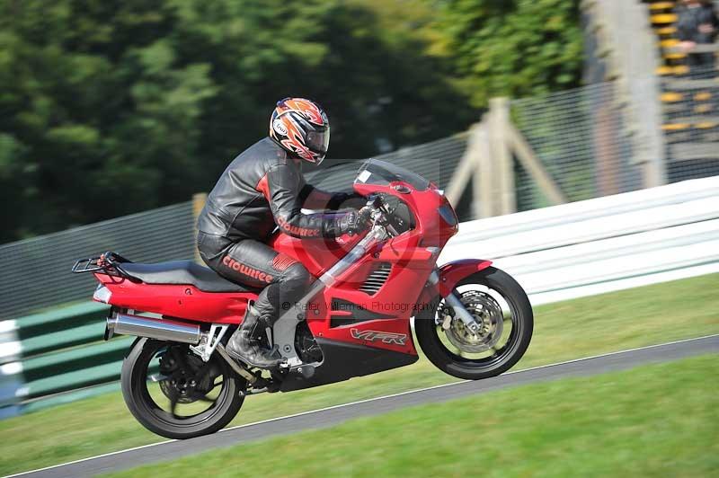 Motorcycle action photographs;Trackday digital images;cadwell;cadwell park photographs;event digital images;eventdigitalimages;motor racing louth lincolnshire;no limits trackdays;peter wileman photography;trackday;trackday photos