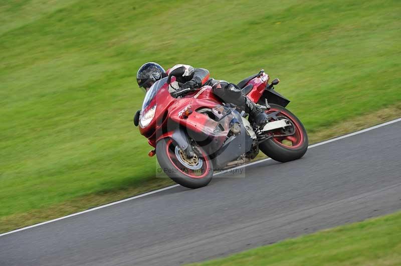 Motorcycle action photographs;Trackday digital images;cadwell;cadwell park photographs;event digital images;eventdigitalimages;motor racing louth lincolnshire;no limits trackdays;peter wileman photography;trackday;trackday photos