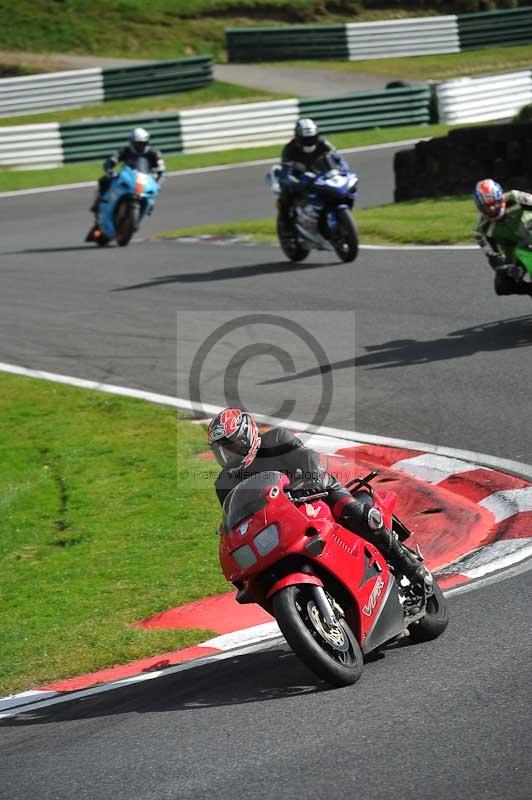 Motorcycle action photographs;Trackday digital images;cadwell;cadwell park photographs;event digital images;eventdigitalimages;motor racing louth lincolnshire;no limits trackdays;peter wileman photography;trackday;trackday photos