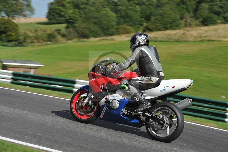 Motorcycle action photographs;Trackday digital images;cadwell;cadwell park photographs;event digital images;eventdigitalimages;motor racing louth lincolnshire;no limits trackdays;peter wileman photography;trackday;trackday photos