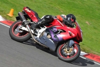 Motorcycle-action-photographs;Trackday-digital-images;cadwell;cadwell-park-photographs;event-digital-images;eventdigitalimages;motor-racing-louth-lincolnshire;no-limits-trackdays;peter-wileman-photography;trackday;trackday-photos