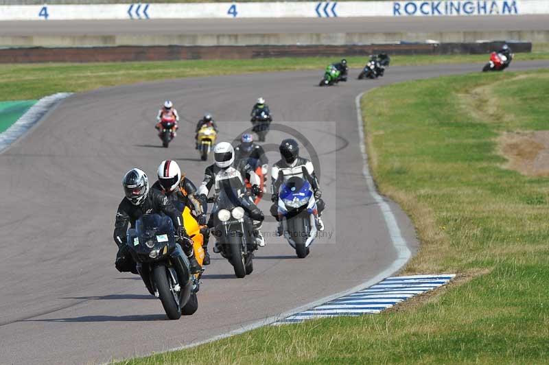 Rockingham no limits trackday;enduro digital images;event digital images;eventdigitalimages;no limits trackdays;peter wileman photography;racing digital images;rockingham raceway northamptonshire;rockingham trackday photographs;trackday digital images;trackday photos