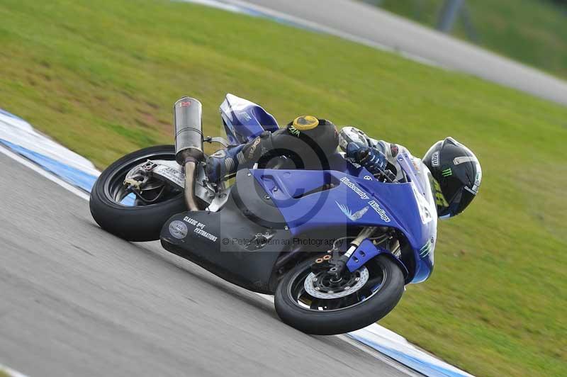 Motorcycle action photographs;donington;donington park leicestershire;donington photographs;event digital images;eventdigitalimages;no limits trackday;peter wileman photography;trackday;trackday digital images;trackday photos