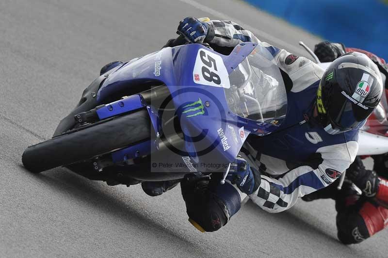 Motorcycle action photographs;donington;donington park leicestershire;donington photographs;event digital images;eventdigitalimages;no limits trackday;peter wileman photography;trackday;trackday digital images;trackday photos