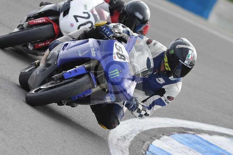 Motorcycle action photographs;donington;donington park leicestershire;donington photographs;event digital images;eventdigitalimages;no limits trackday;peter wileman photography;trackday;trackday digital images;trackday photos