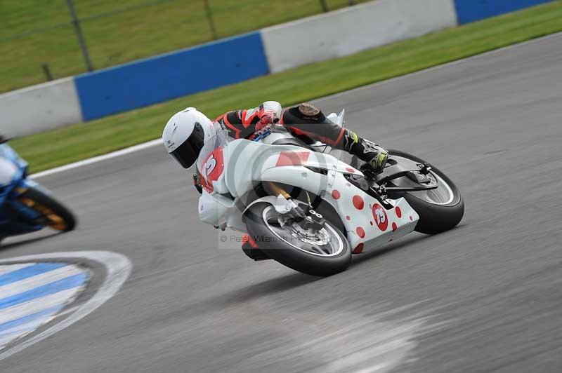 Motorcycle action photographs;donington;donington park leicestershire;donington photographs;event digital images;eventdigitalimages;no limits trackday;peter wileman photography;trackday;trackday digital images;trackday photos