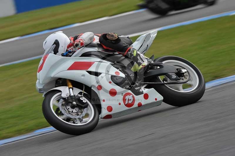 Motorcycle action photographs;donington;donington park leicestershire;donington photographs;event digital images;eventdigitalimages;no limits trackday;peter wileman photography;trackday;trackday digital images;trackday photos