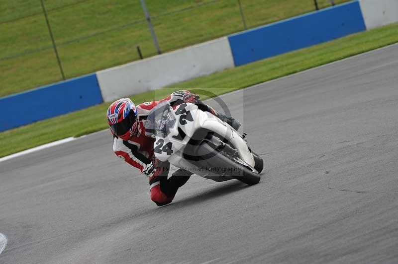 Motorcycle action photographs;donington;donington park leicestershire;donington photographs;event digital images;eventdigitalimages;no limits trackday;peter wileman photography;trackday;trackday digital images;trackday photos