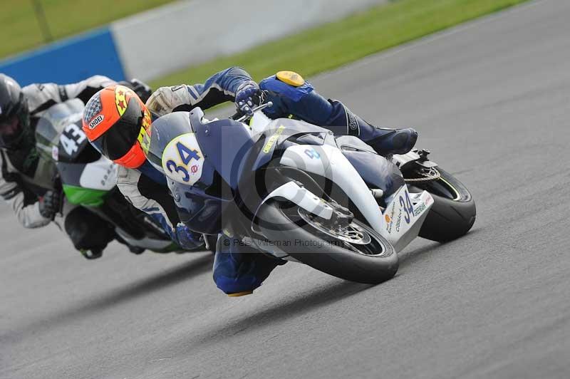 Motorcycle action photographs;donington;donington park leicestershire;donington photographs;event digital images;eventdigitalimages;no limits trackday;peter wileman photography;trackday;trackday digital images;trackday photos